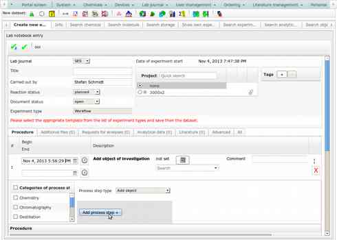 Stepwise documentation of a process with customizable forms for each step